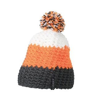 Čepice Crocheted Cap with Pompon 